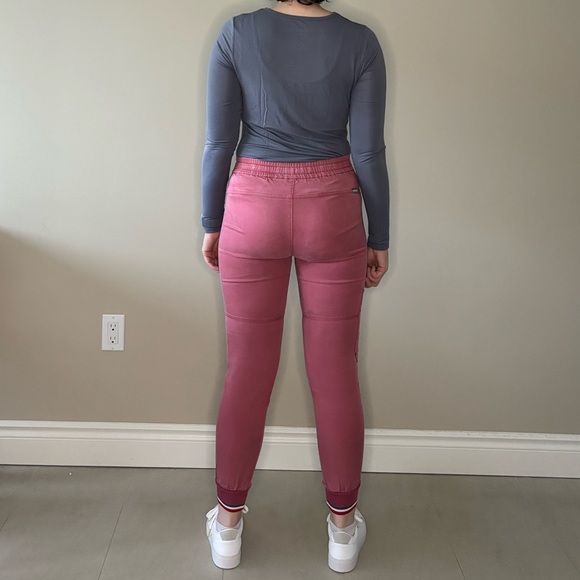 MEDICLO SCRUB SET MAUVE - Picture 5 of 11